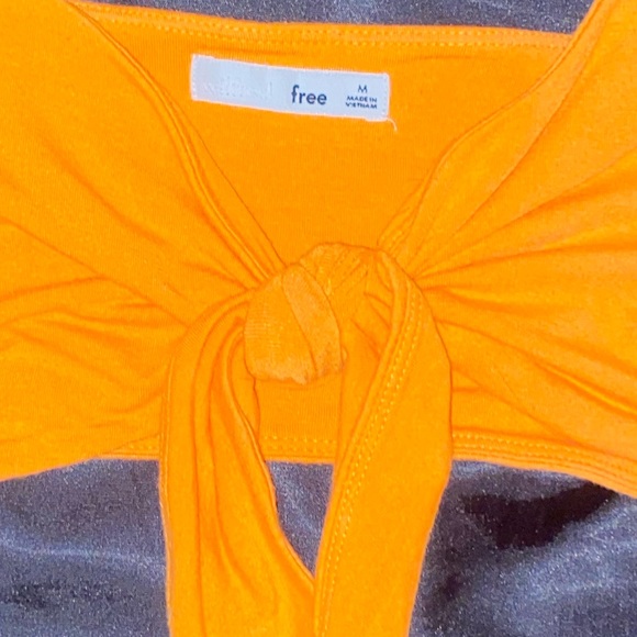 🧚‍♀️3for50$ Tie up crop top - Picture 8 of 9